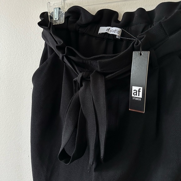 AF STUDIO Black Belted Pants - Picture 3 of 5